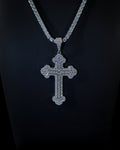 AUREX FLEUR CROSS PENDANT