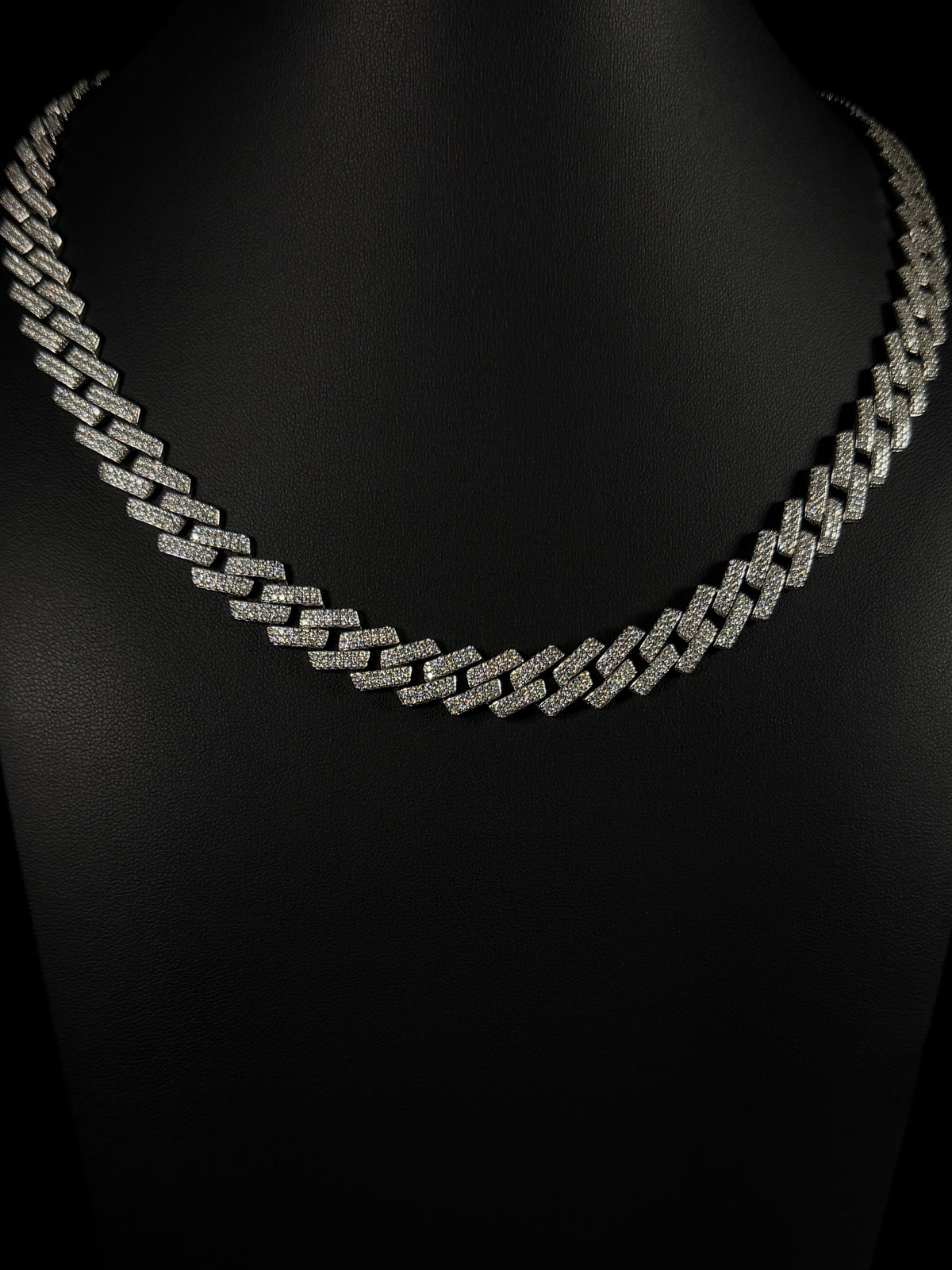 12MM ICED CUBAN LINK CHAIN – 20”