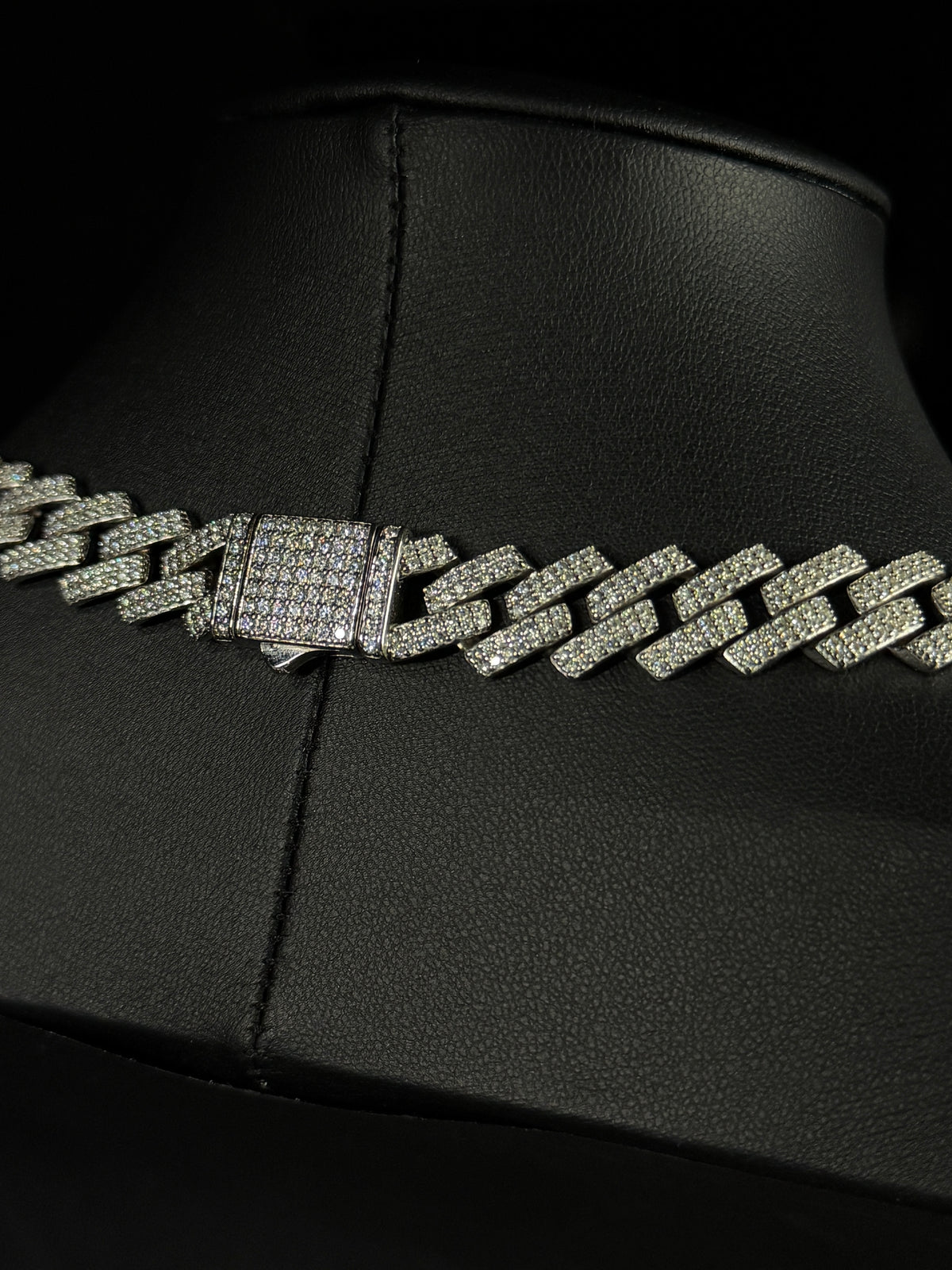 12MM ICED CUBAN LINK CHAIN – 20”